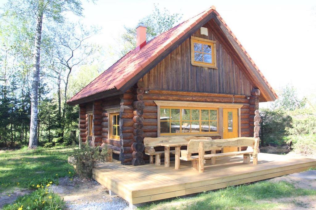 Ala-Laugu Holiday Home Leisi 외부 사진