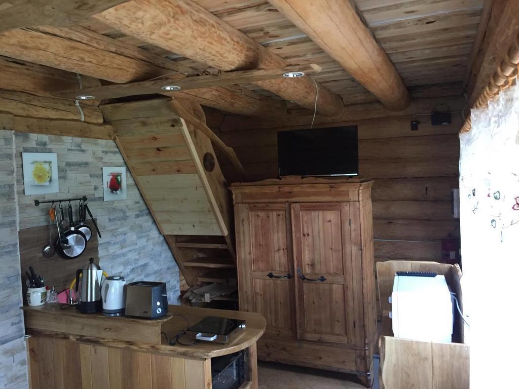 Ala-Laugu Holiday Home Leisi 외부 사진
